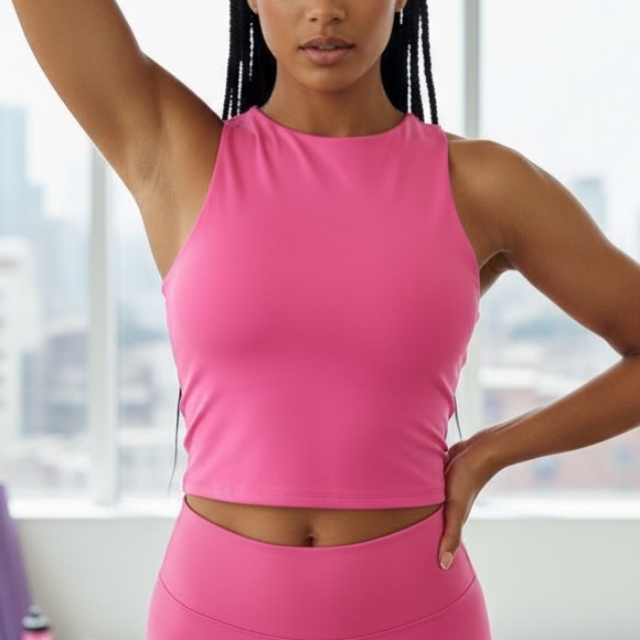 Versona Tops - NWOT Versona Hot Pink Athletic Tank - Size XL